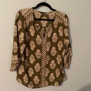 West Kei Sage / White Print Blouse from Stitch Fix L